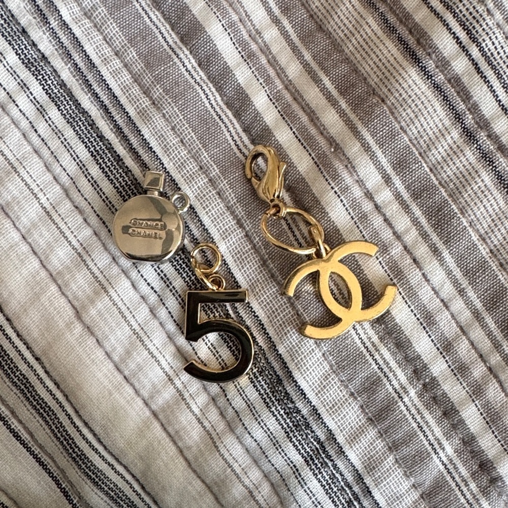 Charm set. Chanel logo 5 and logo CC charms.